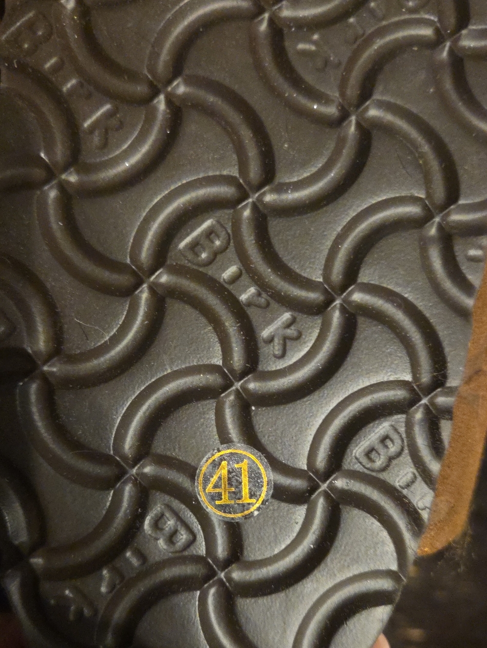 Louis Vuitton Brown Monogram Suede Fur-Lined Clogs - Picture 8 of 9